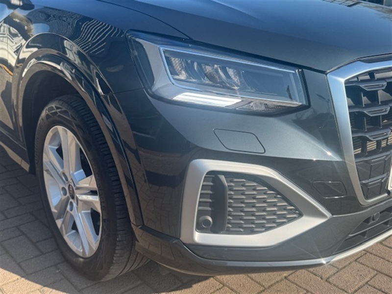 Audi Q2 1.5 Tfsi Cod 35 Sport Suv Euro 6 DF23UMW Grey #5