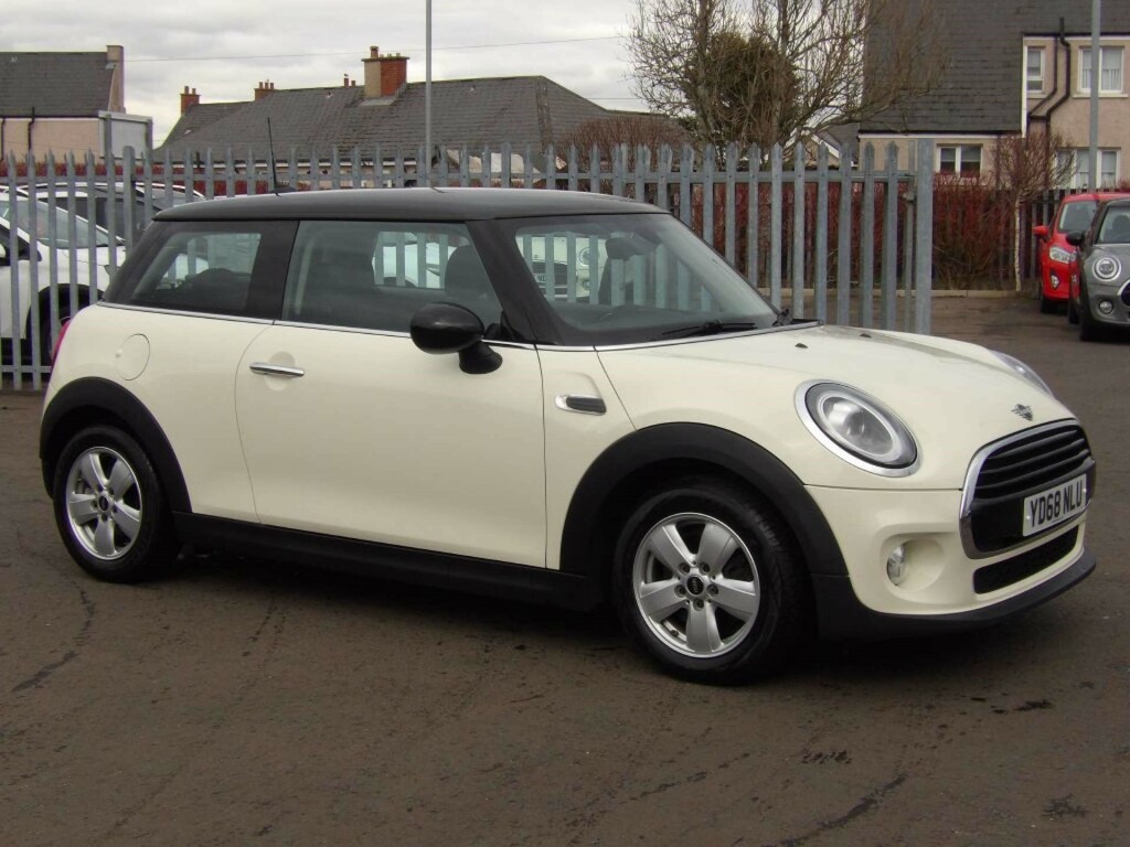 Mini Hatch Cooper 