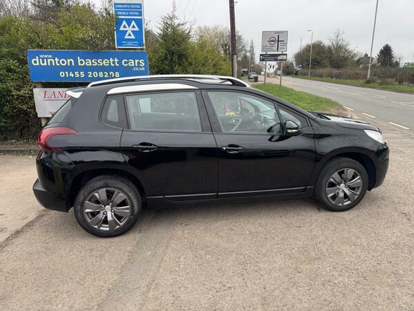 Peugeot 2008 1.6 Bluehdi Active Euro 6 KU66UHJ Black #5