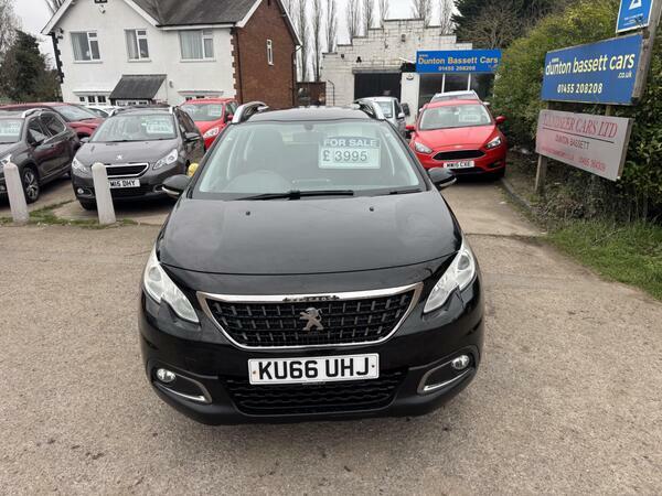 Peugeot 2008 1.6 Bluehdi Active Euro 6 KU66UHJ Black #2