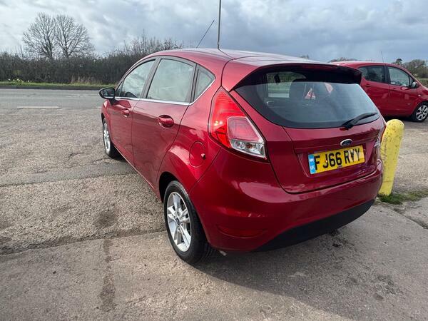 Ford Fiesta 1.25 Zetec Euro 6 FJ66RYY Red #4