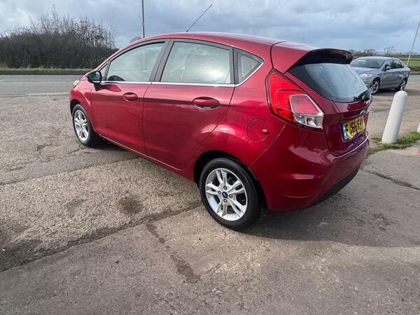 Ford Fiesta 1.25 Zetec Euro 6 FJ66RYY Red #6