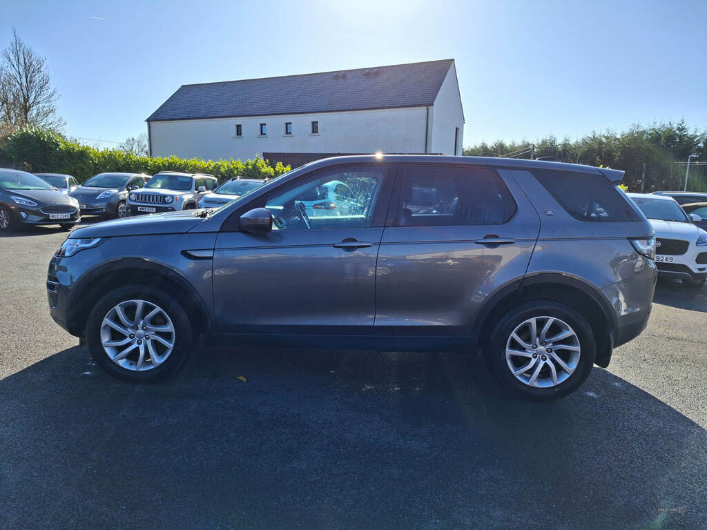Land Rover Discovery Sport 2.0 Td4 180 Se Tech AYZ2269 Grey #4