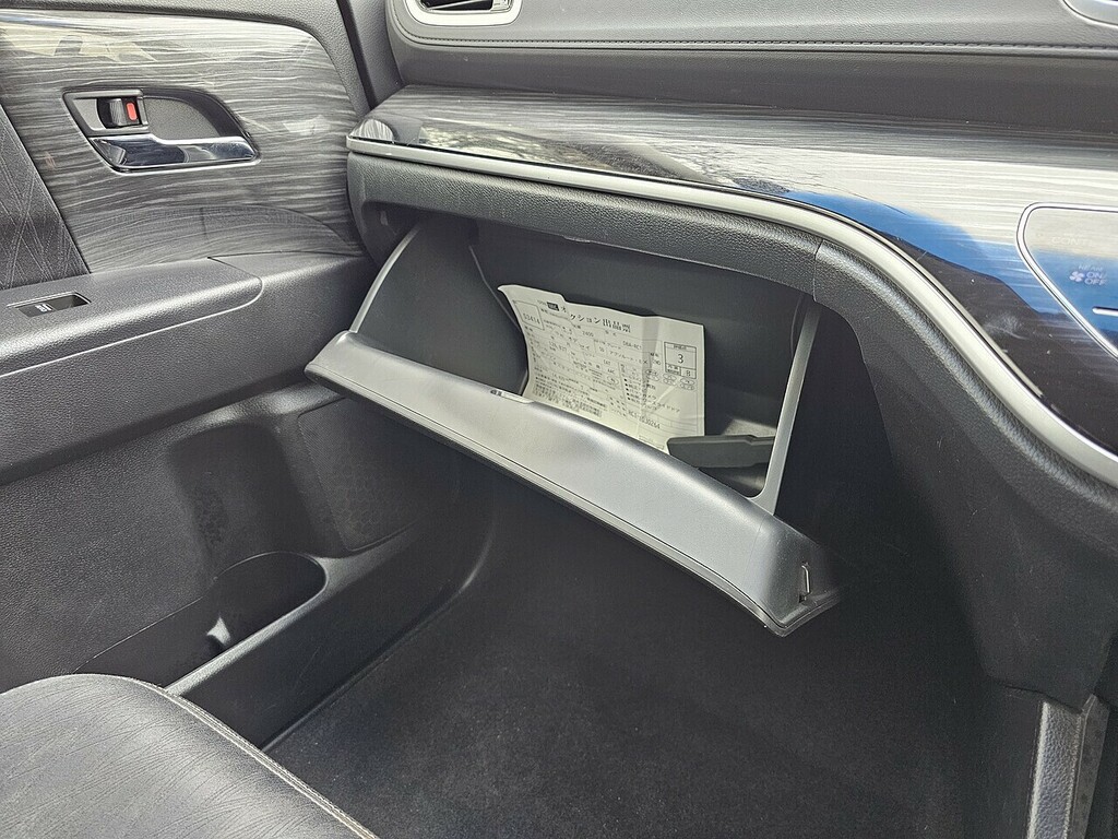Honda Odyssey U3211  #23