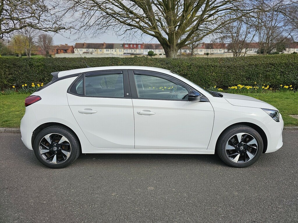 Vauxhall Corsa Se Nav Premium U3281 Ulez White #2