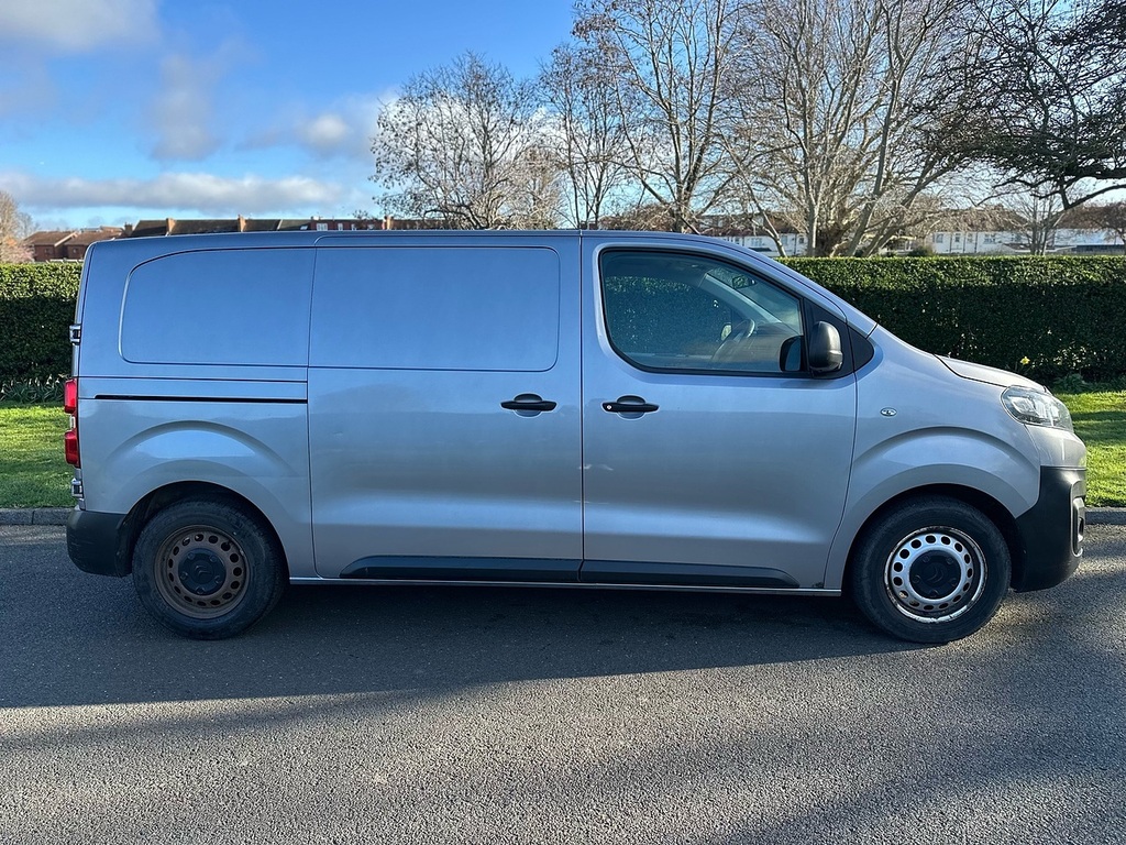 Citroen Dispatch Bluehdi 1000 Enterprise M U3314 Ulez LG19DEH Grey #2