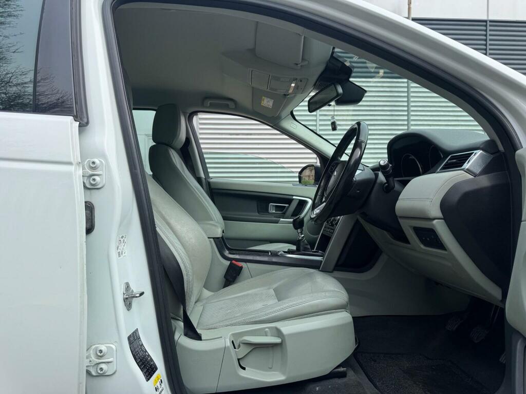 Land Rover Discovery Sport Suv 2.0 Td4 Se 4Wd Euro 6 Ss 201717 OE17EWT White #2