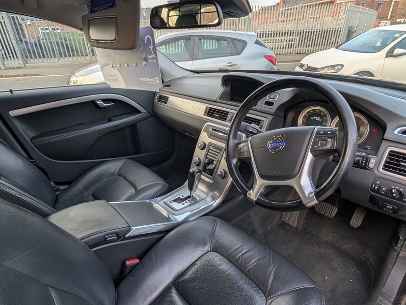 Volvo XC70 D5 Se Lux Awd Brown #5