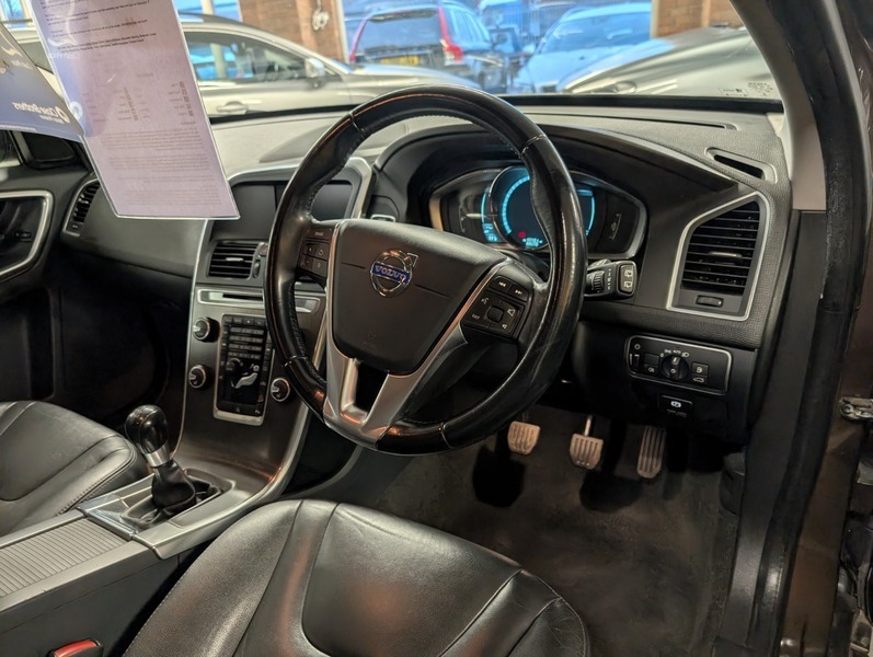 Volvo XC60 D5 Se Lux Nav Brown #6