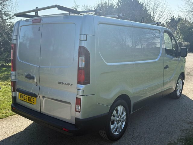 Renault Trafic Mpv WM23OCS Grey #6