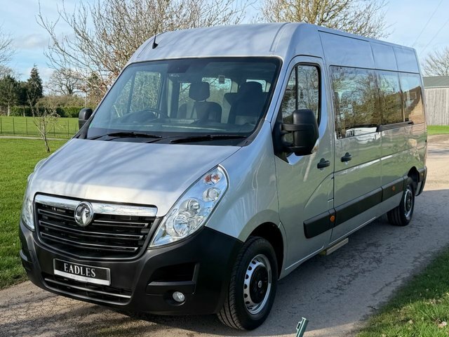 Vauxhall Movano Minibus BK18TZU Silver #2