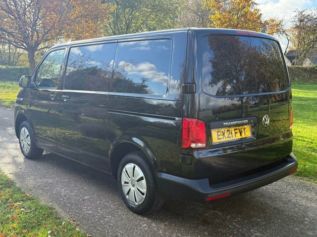 Volkswagen Transporter Mpv EX21FVT Black #4