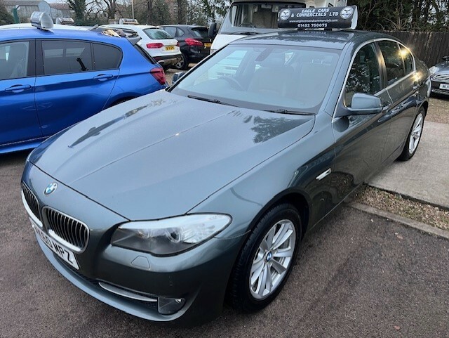 BMW 5 Series Se Green #3