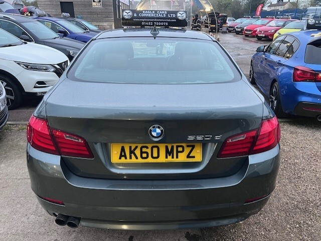 BMW 5 Series Se Green #5