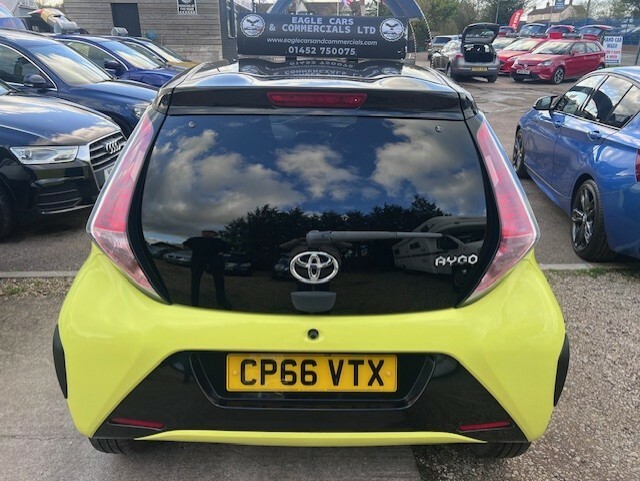 Toyota Aygo Vvt-i X-cite 3 CP66VTX Yellow #4