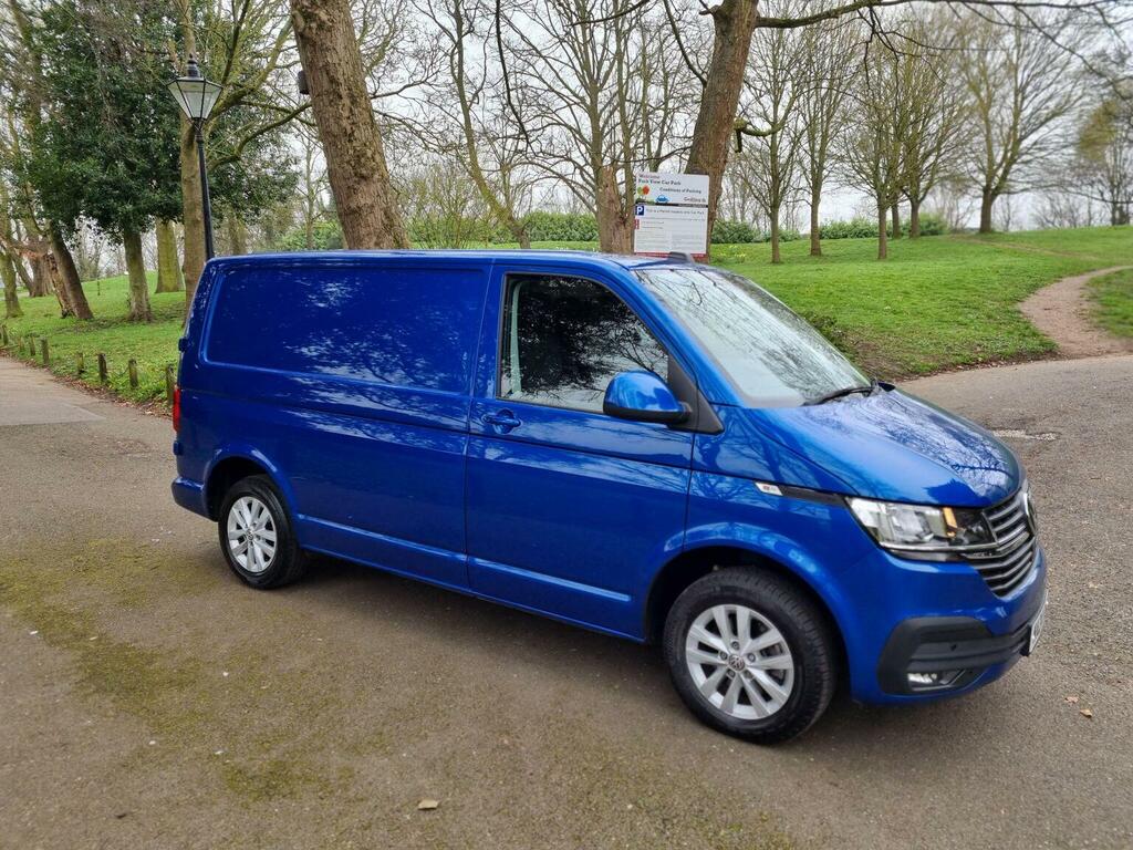 Volkswagen Transporter Panel Van 2.0 Tdi T28 Highline Fwd Swb Euro 6 Ss Blue