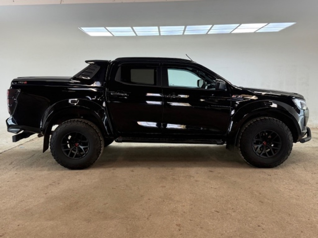 Isuzu D-Max Max Dc Blue #4