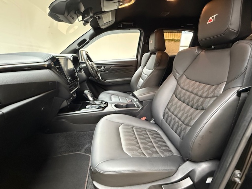 Isuzu D-Max Max Dc Blue #12