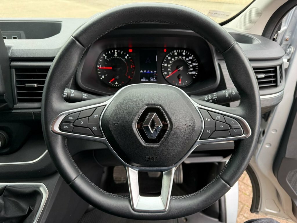 Renault Trafic 2022 2.0 Dci Ll30 Sport Minibus Double Cab Die SH71XGO Grey #4