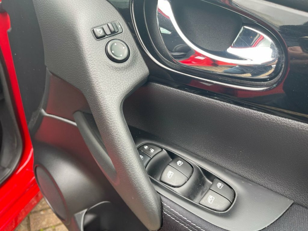 Nissan Qashqai 2020 1.3 Dig-t Acenta Premium Suv Manua YA70VWB Red #4