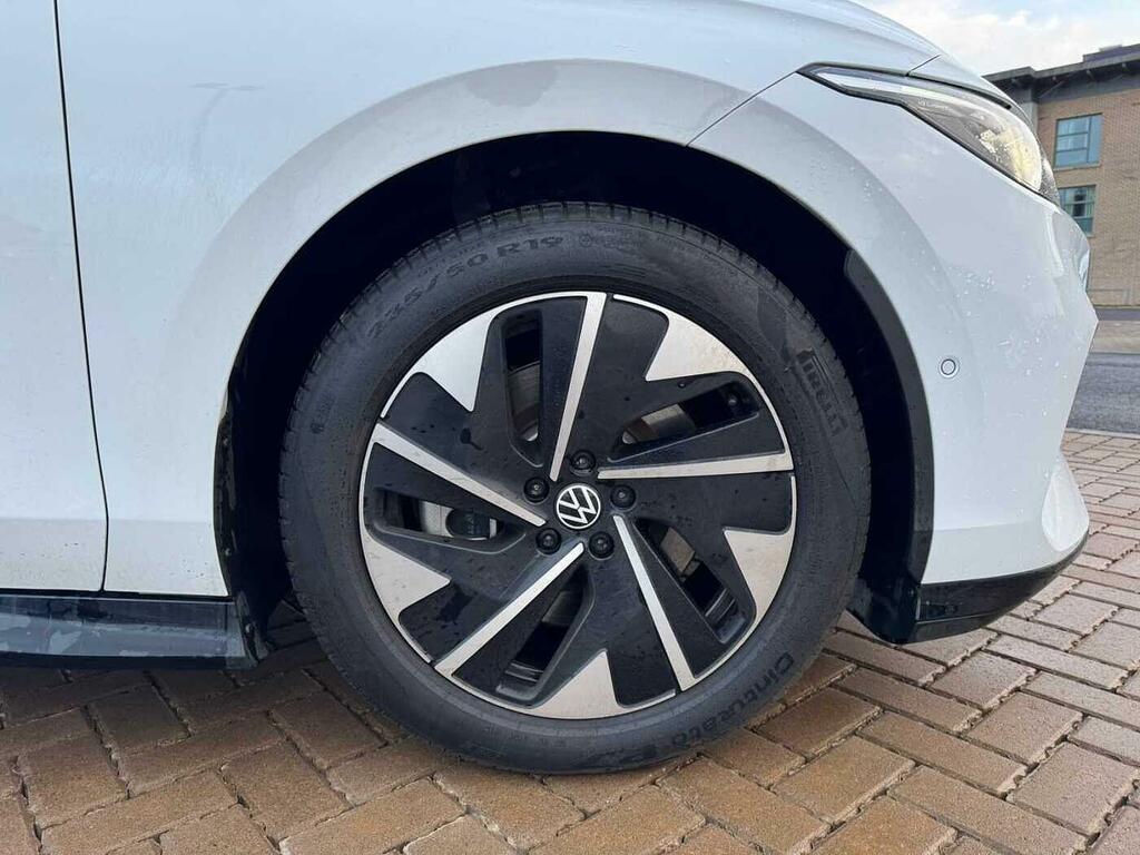 Volkswagen ID.7 210Kw Match Pro Plus 77Kwh SK75CZB White #5