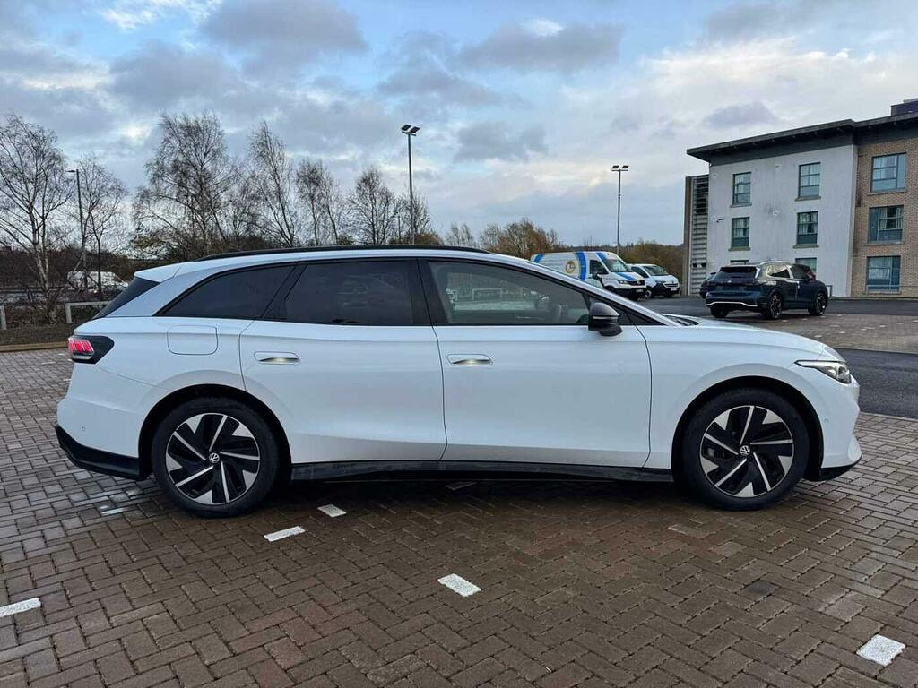 Volkswagen ID.7 210Kw Match Pro Plus 77Kwh SK75CZB White #4