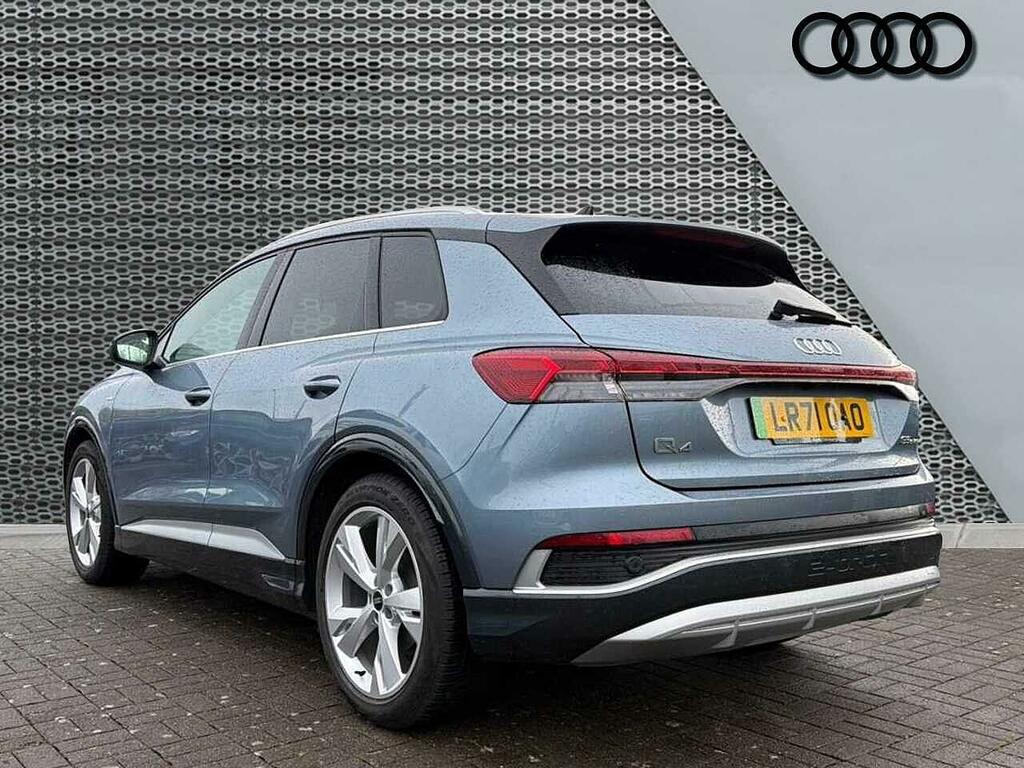 Audi Q4 E Tron Q4 S Line 35 E-tron 125,00 Kw LR71OAO Blue #3