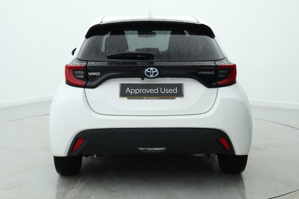 Toyota Yaris 1.5 Vvt-h Design Hatchback Hybrid E-cvt ST24EOU White #6