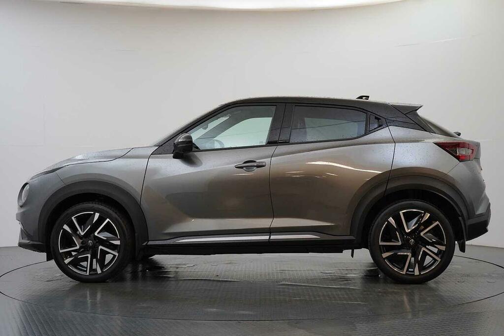 Nissan Juke 1.0 Dig-t 114 Tekna Dct With Bose Audio And SL75KMJ Black #5