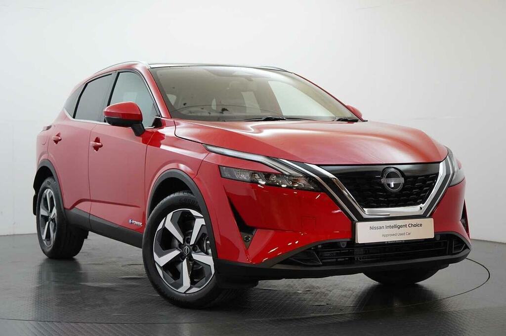 Nissan Qashqai 1.5 190 E-power N-connecta With Glass Roof Red
