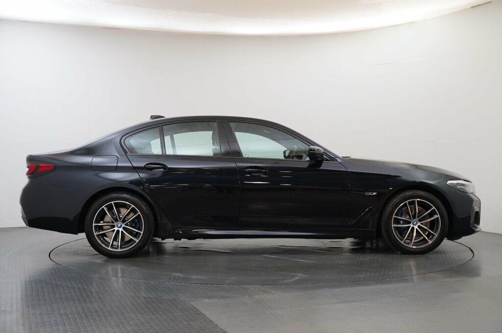 BMW 5 Series 530E Xdrive M Sport Saloon Black #6