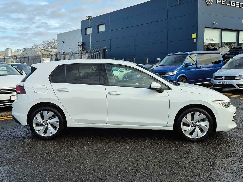 Volkswagen Golf Match 1.5 Tsi 115 Ps 6-Speed ML75YWP White #4