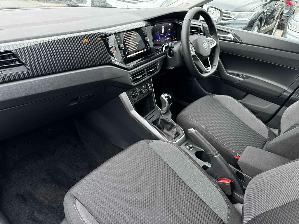 Volkswagen Polo 1.0 Life SM75VCW White #2