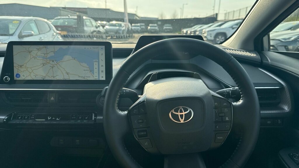 Toyota Prius 2.0 13.6Kwh Excel Cvt Euro 6 Ss FD74HVX Silver #6