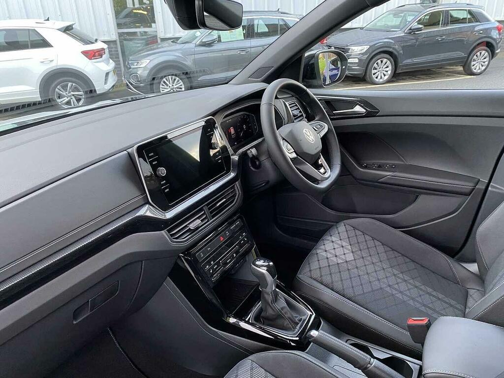 Volkswagen T-Cross 1.5 Tsi R-line Dsg SM75EWX Black #2