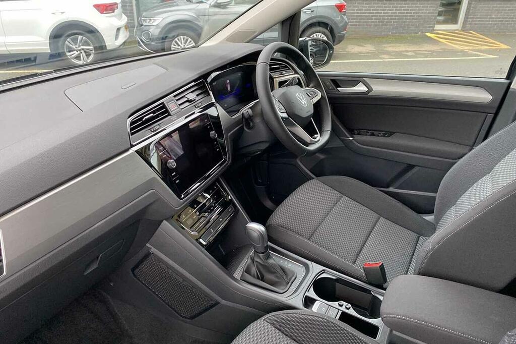Volkswagen Touran 1.5 Tsi Evo Match Dsg Grey #2