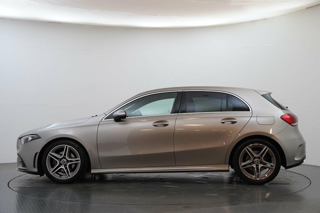 Mercedes-Benz A Class A 200 Amg Line OV69XPE Silver #4