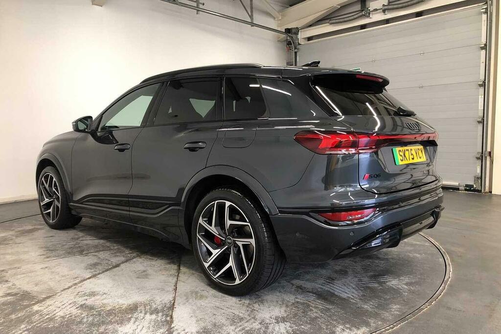 Audi Q6 E-Tron S Suv Edition 1 E-tron 360,00 Kw SK75YCY Grey #3
