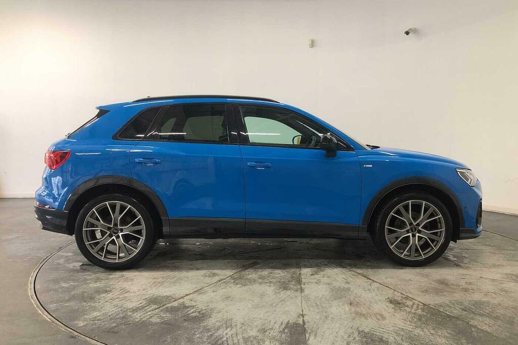 Audi Q3 Vorsprung 35 Tfsi 150 Ps S Tronic Blue #4
