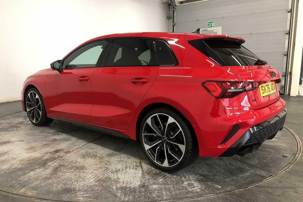 Audi A3 Black Edition Tfsi 333 Ps S Tronic SK75AOA Red #3
