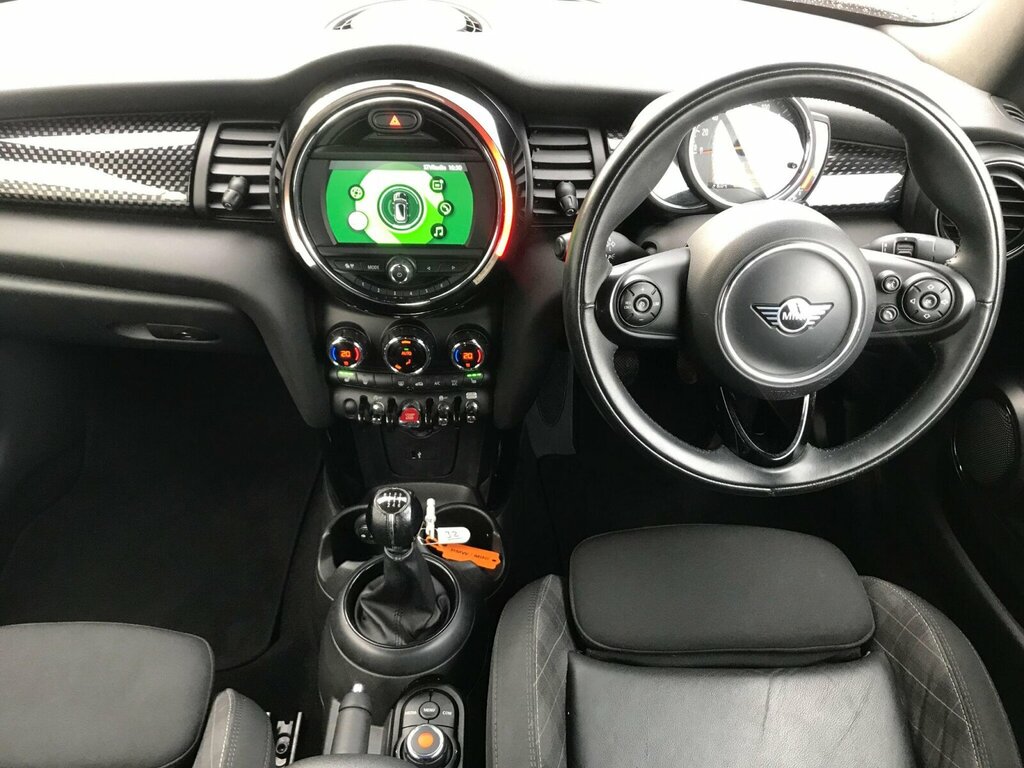 Mini Convertible 2.0 Cooper S Classic Euro 6 Ss SP19ZPL Red #2