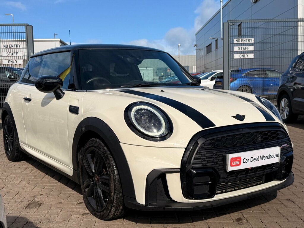 Mini Hatch 1.5 Cooper Sport Steptronic Euro 6 Ss White