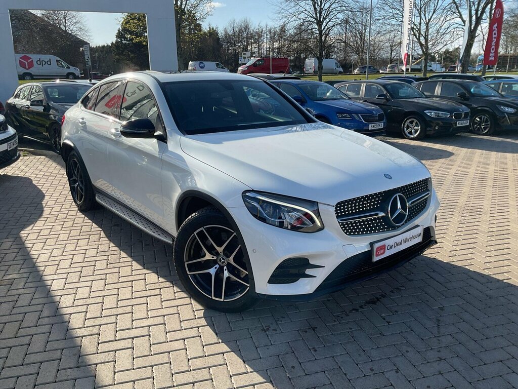 Mercedes-Benz GLC Class 2.1 Glc250d Amg Line Premium Coupe G-tronic 4Mat White