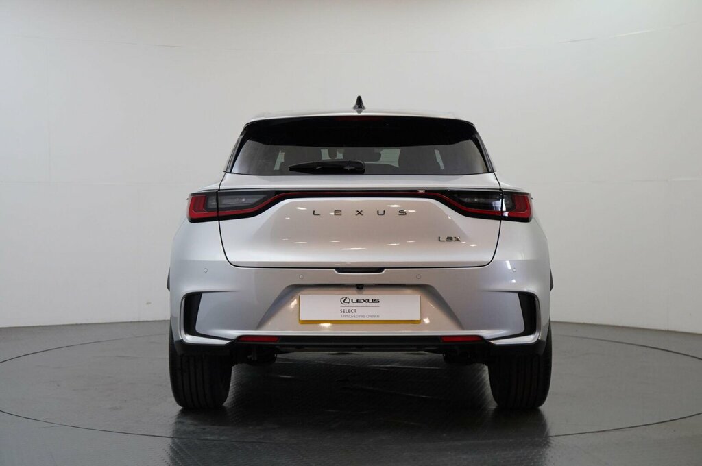 Lexus LBX 1.5 Vvt-ie Premium Plus E-cvt Euro 6 Ss SK24PXH Silver #5