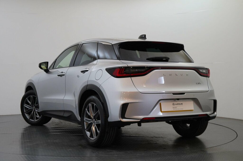 Lexus LBX 1.5 Vvt-ie Premium Plus E-cvt Euro 6 Ss SK24PXH Silver #2