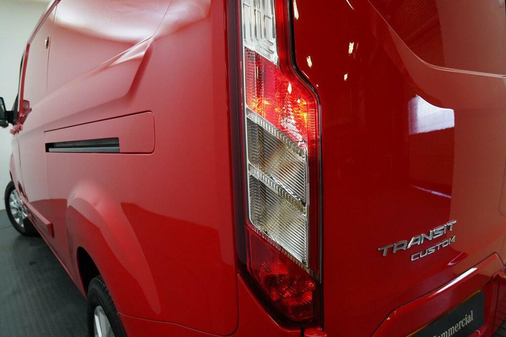 Ford Transit Custom 2.0 320 Ecoblue Limited Panel Van YR72BGO Red #5
