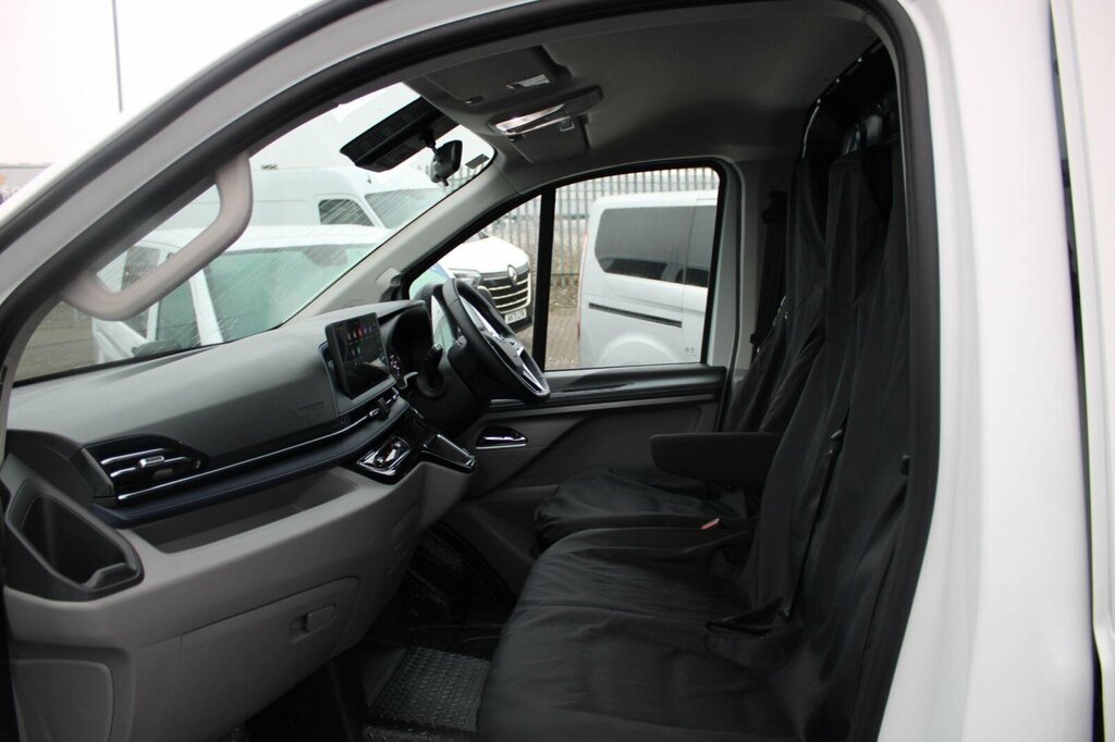 Maxus Deliver 7 Deliver 7 2.0 D20 H1 Van White #15