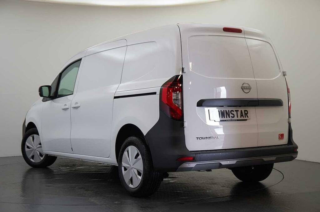 Nissan TOWNSTAR 1.3 Tce 130 Tekna L2 Lwb Panel Van With Sat Nav An ST75DKE White #3