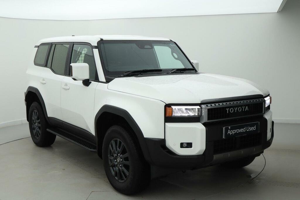 Toyota Land Cruiser 2.8D 4Wd Lwb Euro 6 Ss White