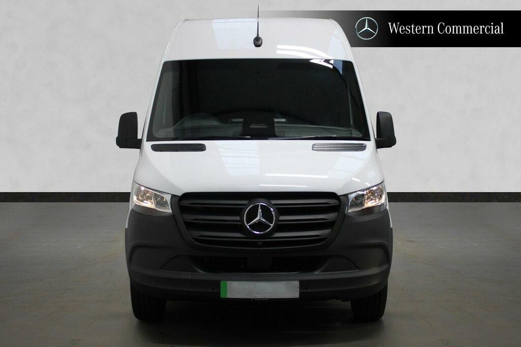 Mercedes-Benz eSprinter 314 81Kwh Pro Panel Van Rwd L2 H  #2